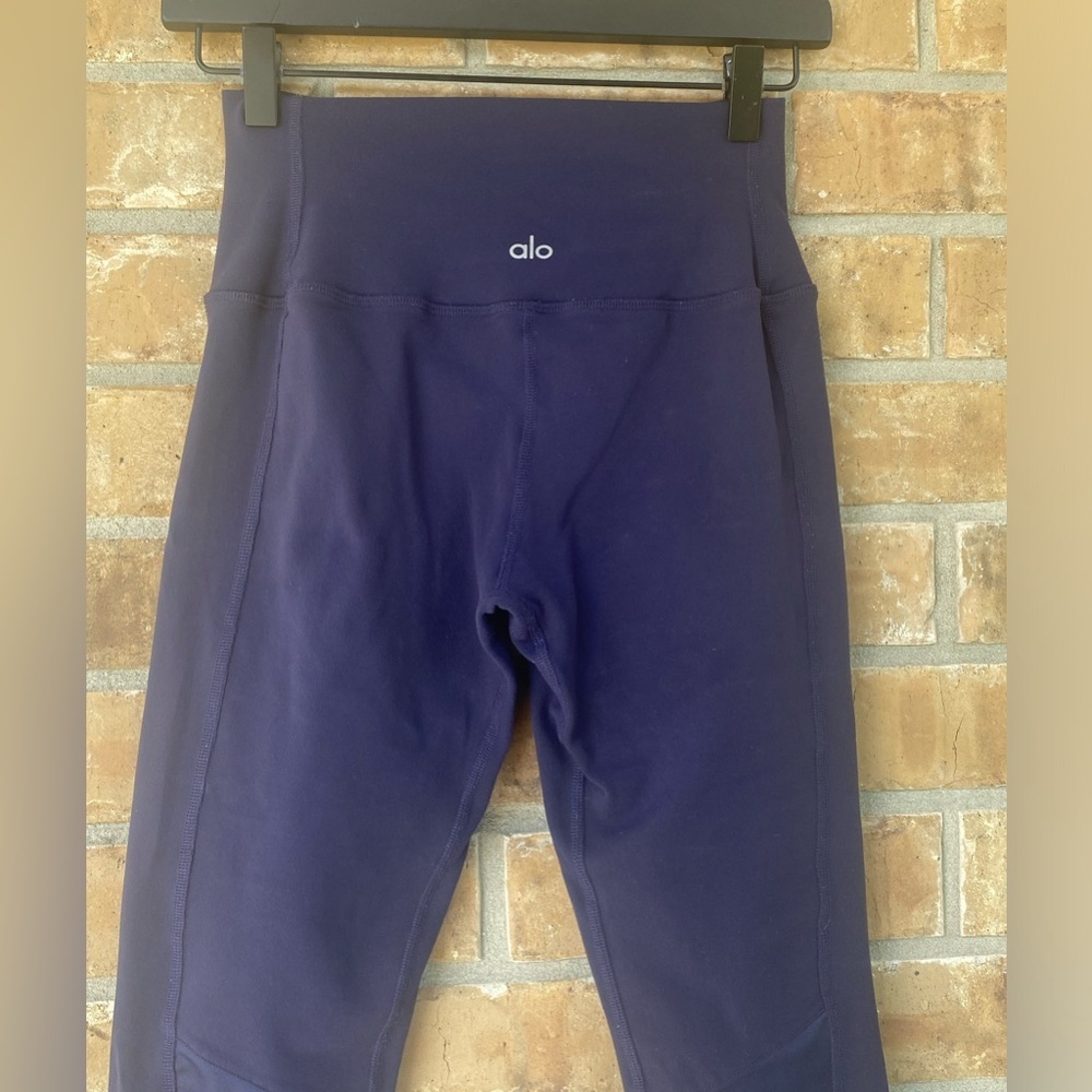 ALO Yoga Moto Leggings, Navy, Size Small - Picture 9 of 12